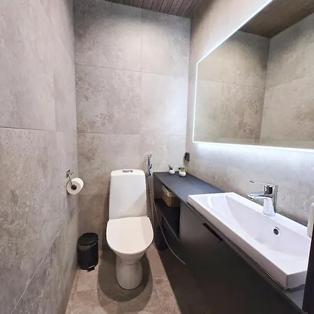 Sienna, Aekaeslompolo, Yllaes * Äkäslompolo